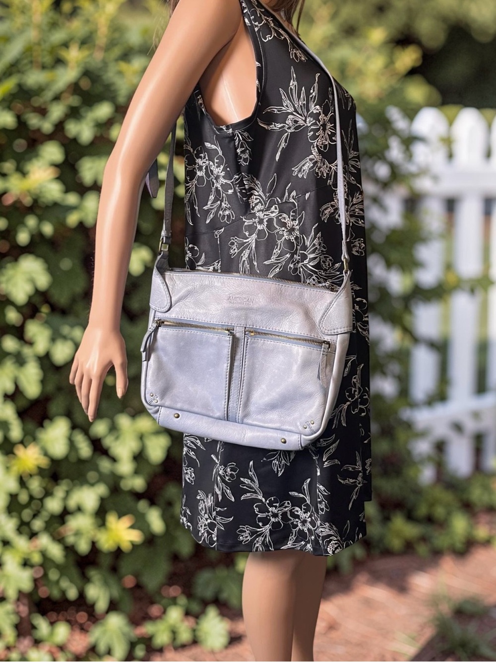 American Leather Co Light Blue Leather Crossbody Shoulder Bag Large - Picture 2 of 12